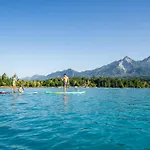 Arriach Apartments דירה