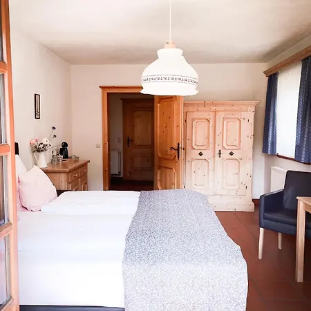 Pension Gasthof Arriach 3*