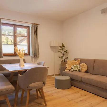 Arriach Apartments *