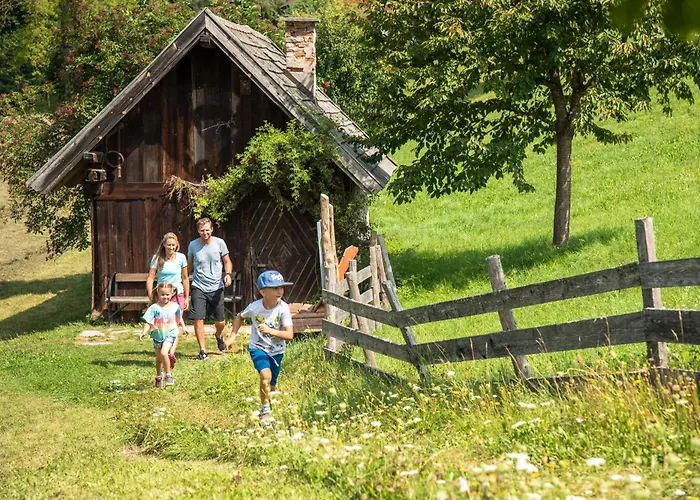 アパート Arriach Apartments Arriach